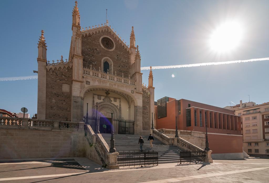 Los Jeronimos Μαδρίτη Εξωτερικό φωτογραφία